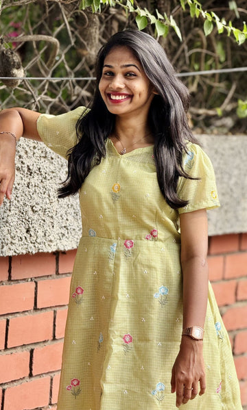 NIRA